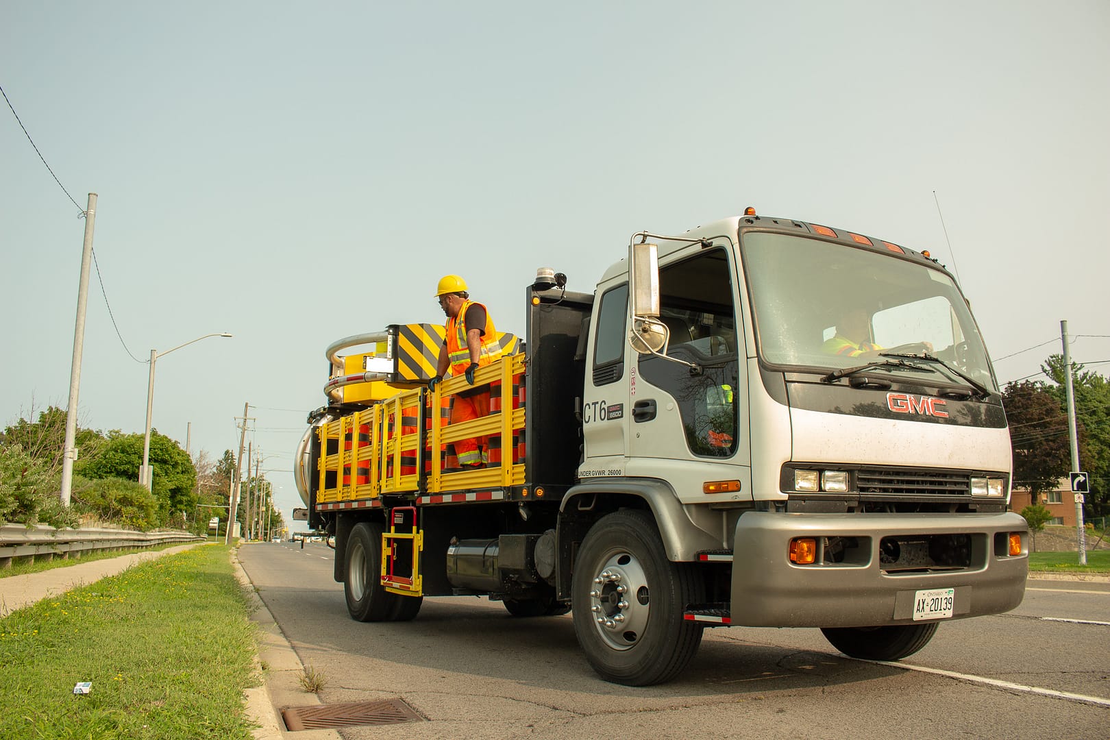 Innovations in Workzone Traffic Control: Enhancing Safety and Efficiency